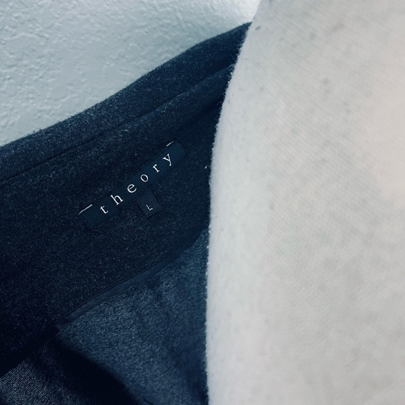 Theory Grey Ruffle Cape Off Shoulder Wrap Cardigan Coat - Picture 5 of 7